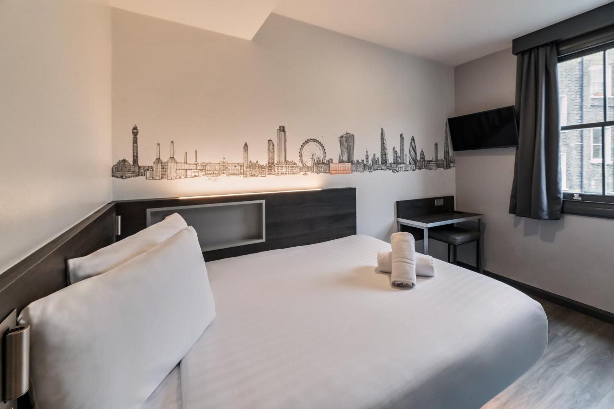 Easyhotel Victoria 2* Лондон
