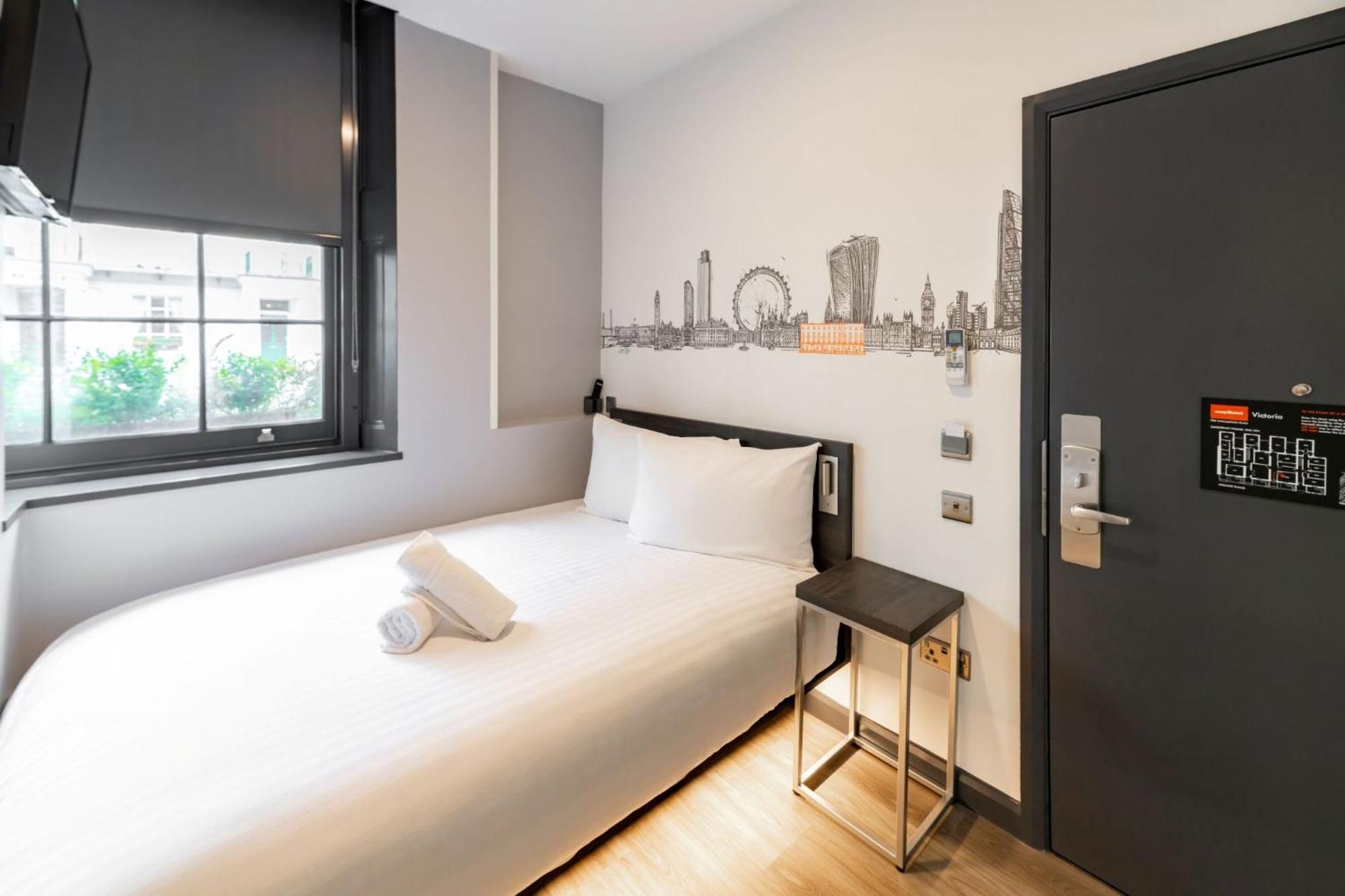 Easyhotel Victoria Лондон