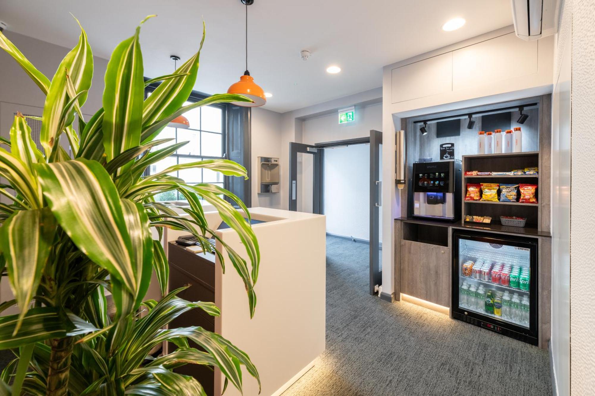 Easyhotel Victoria 2* Лондон