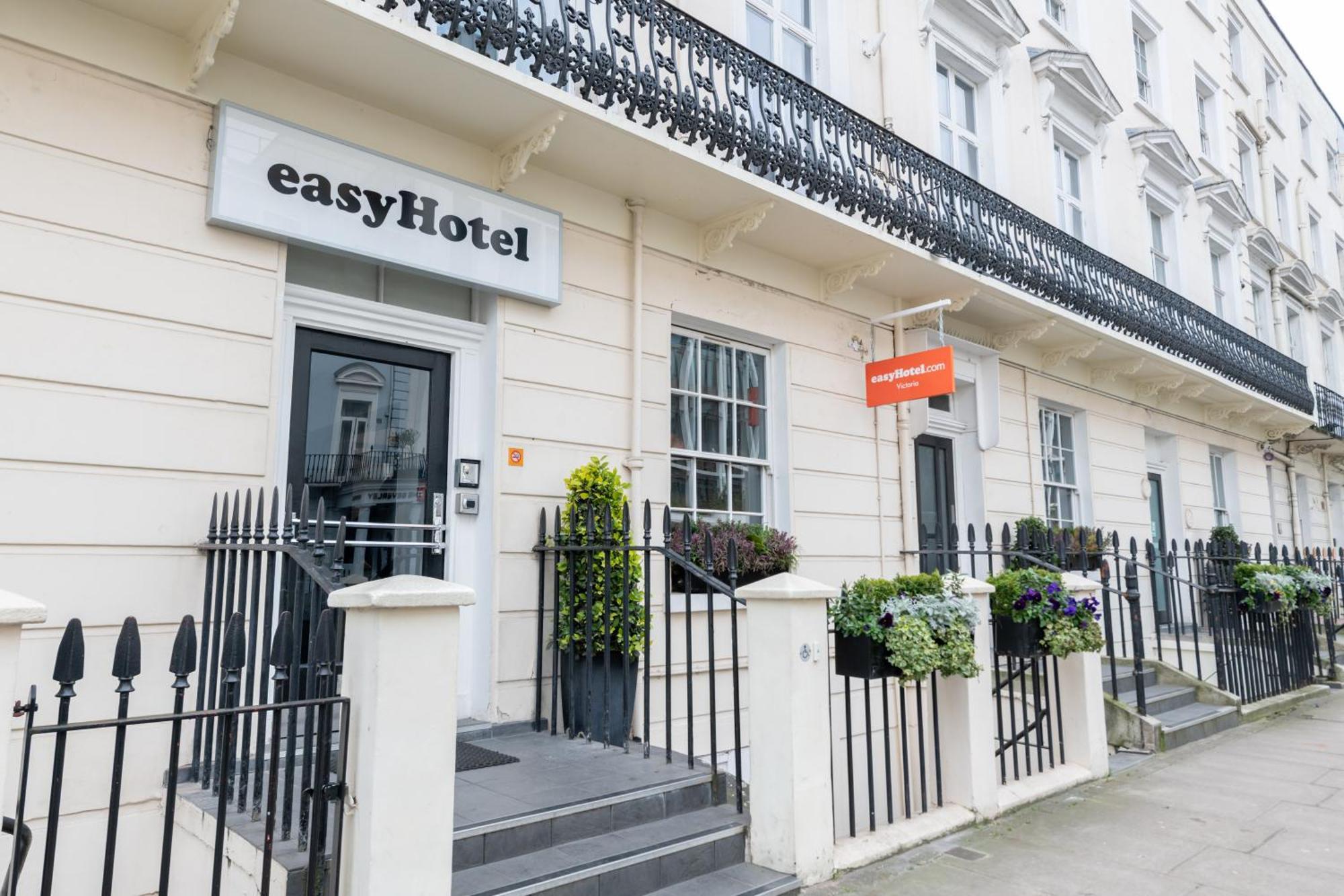Easyhotel Victoria Лондон